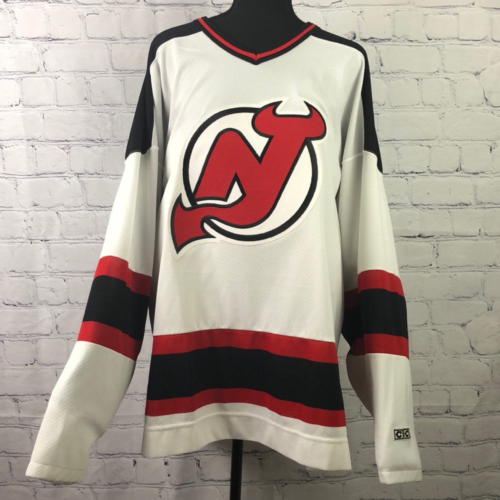 Men’s XXL CCM NHL New Jersey Devils hockey jersey